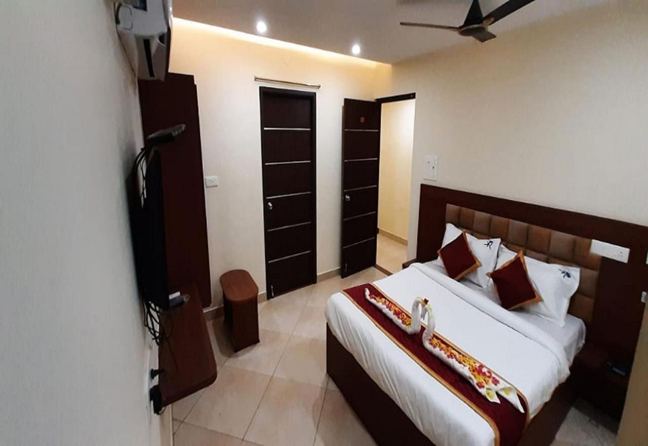 فندق Kalki Residency بونديتْشيري المظهر الخارجي الصورة
