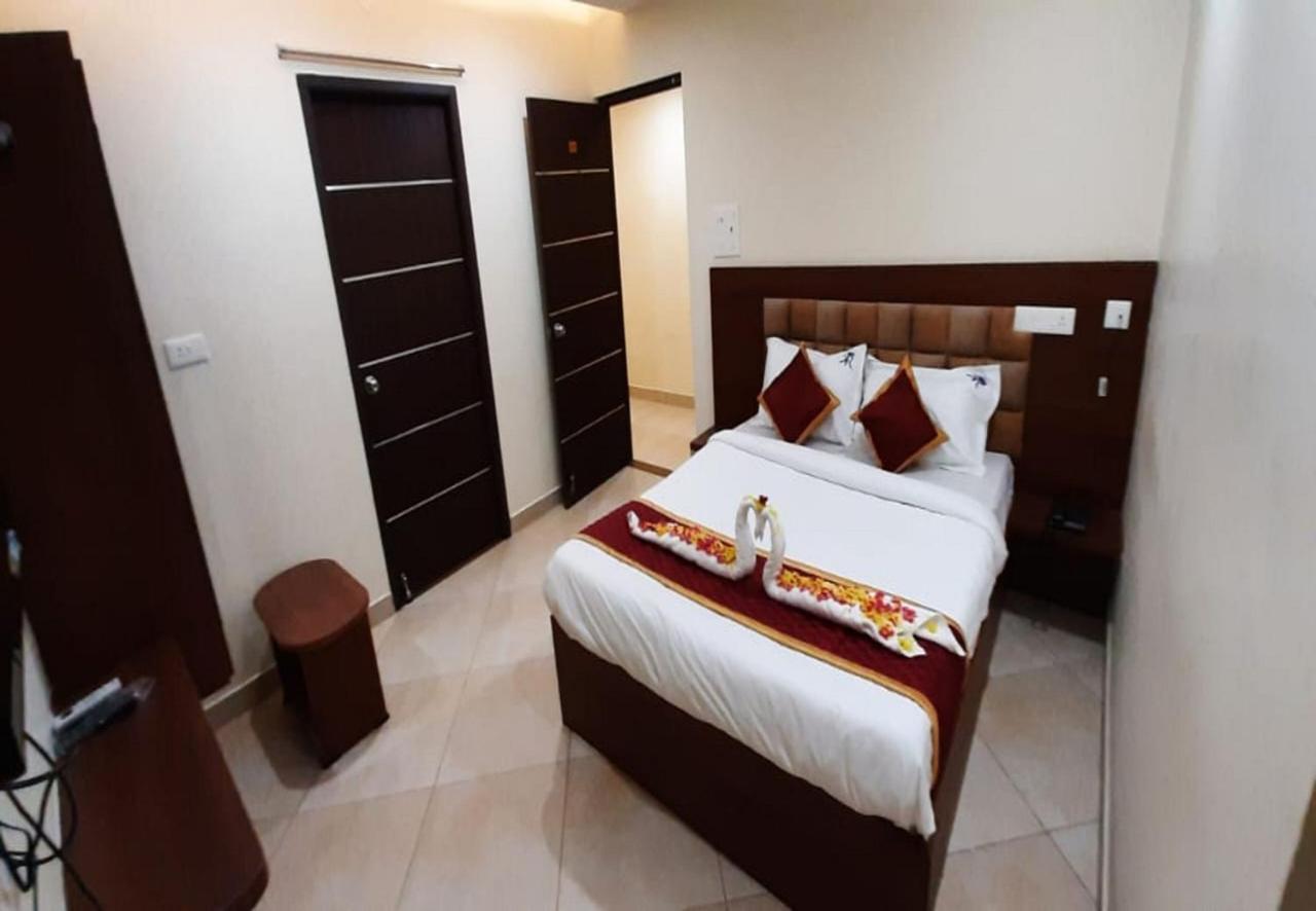 فندق Kalki Residency بونديتْشيري المظهر الخارجي الصورة